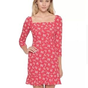 B. Darlin Red Ditzy Floral 3/4 Sleeve Dress -Size 0